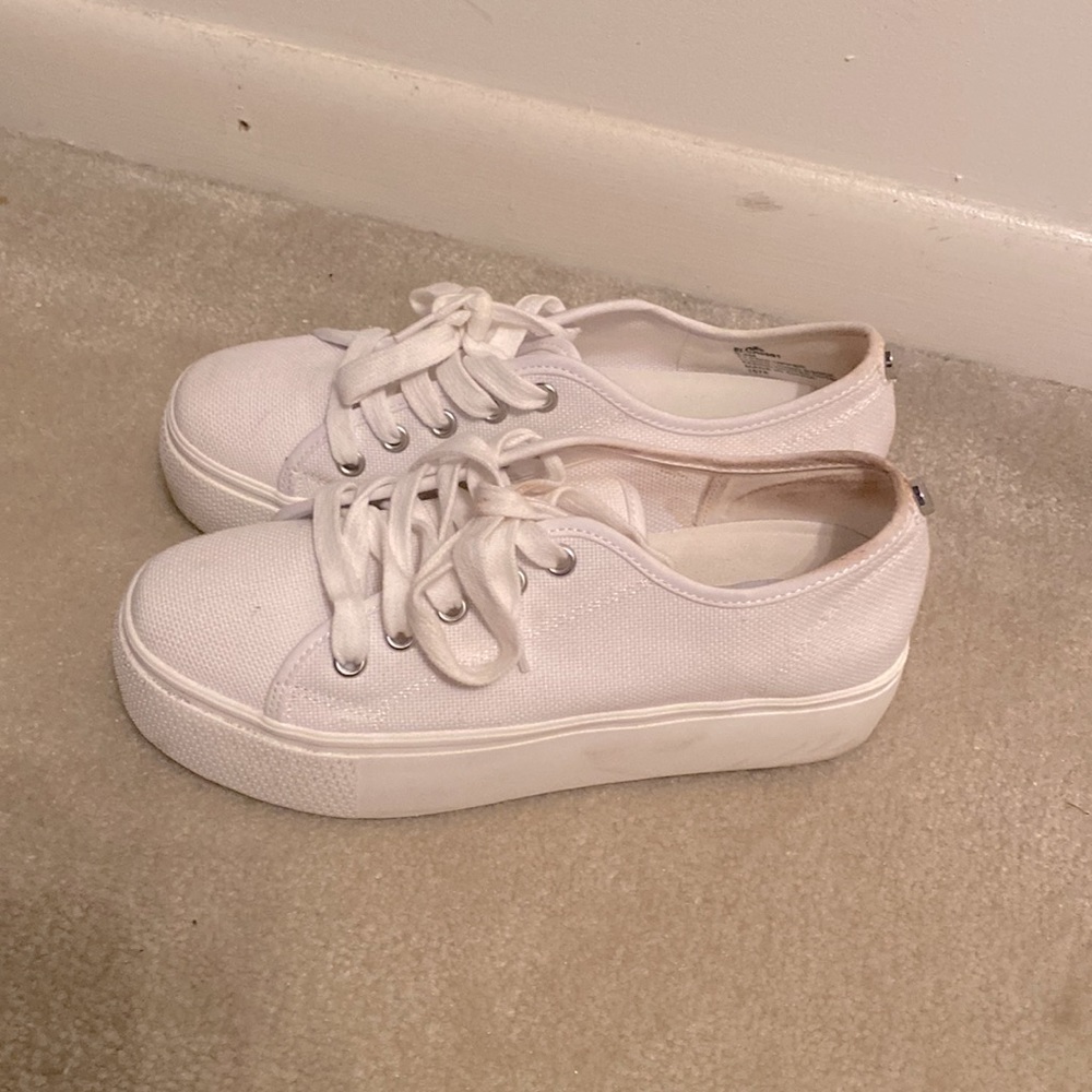 Steve Madden Platform shoes